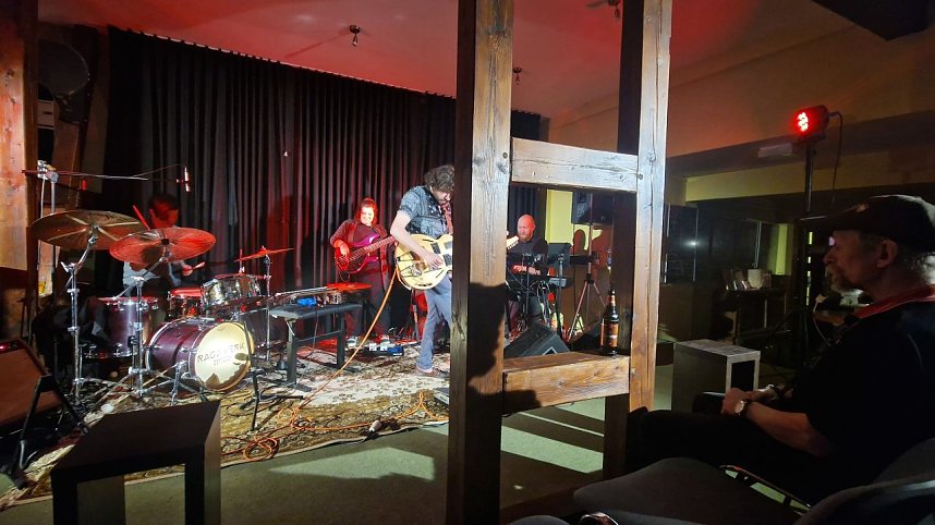 Ragawerk in der JazzMangel