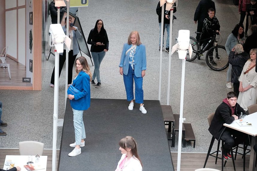 Modenschau in der S&uuml;dharz Galerie 