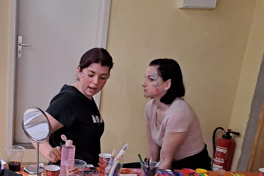 Ran an den Ball in Bildern