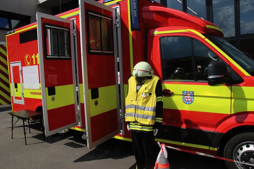 Tag der offenen T&uuml;r bei der neuen Nordh&auml;user Feuerwache
