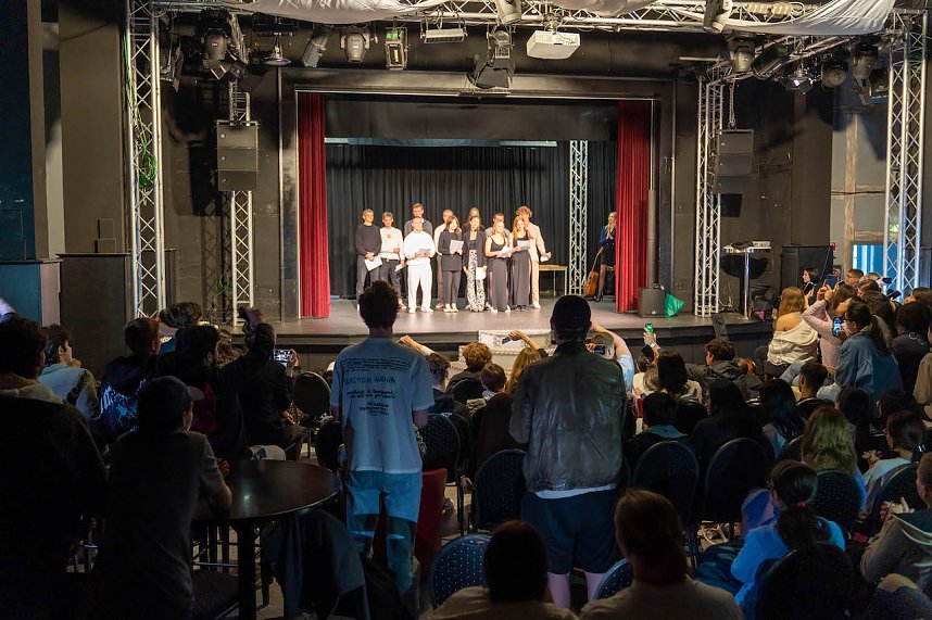 Studienkolleg feierte im Klubhaus