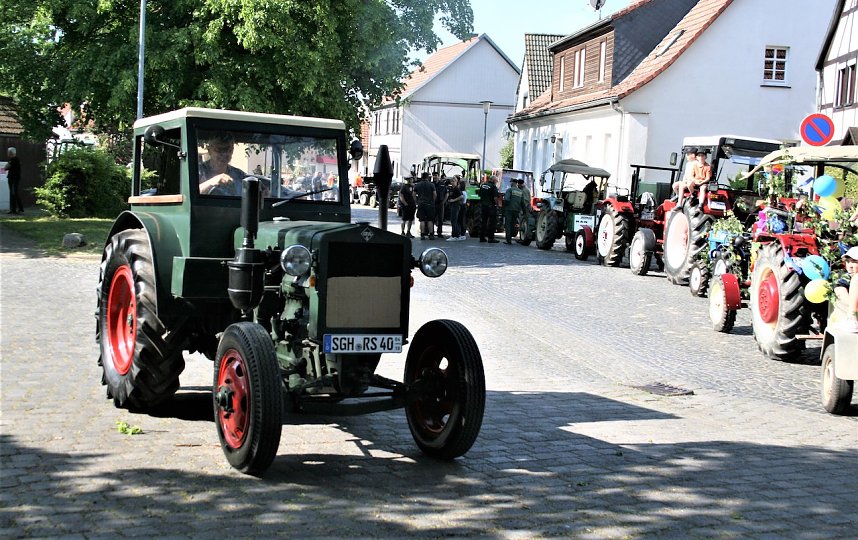 Pfingstspektakel in Uftrungen