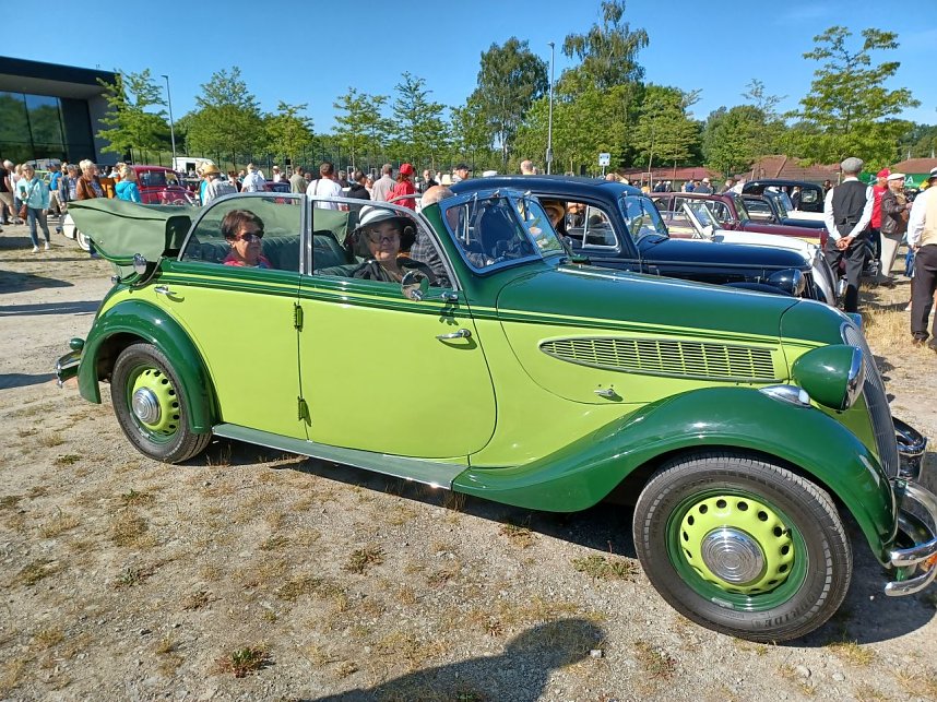 Cario- und Oldtimertreffen in Apolda