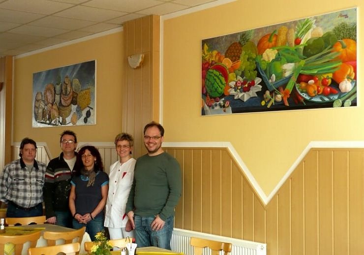 Gem&auml;lde, K&uuml;nstler, Belegschaft und G&auml;ste im Kochhaus