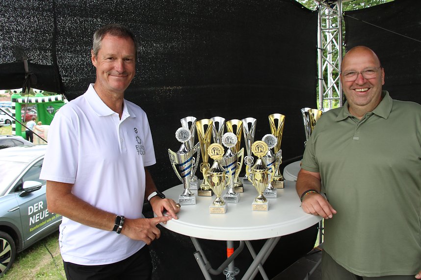 Grand Slam auf dem Wasser: beim EVN Sup Cup traf sich heute wieder die Elite der Stehpaddler auf dem Sundh&auml;user See