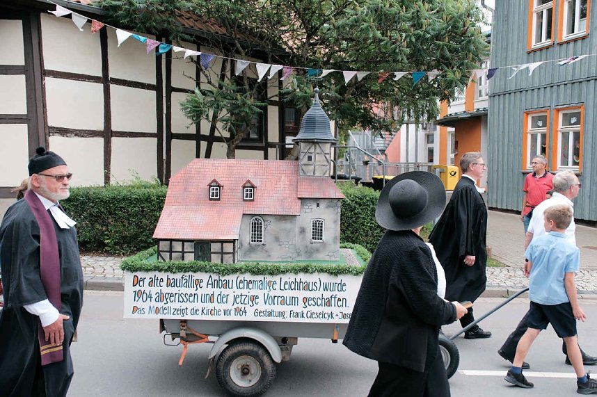 Festumzug in Petersdorf