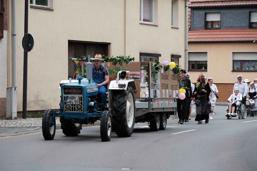 Festumzug in Petersdorf