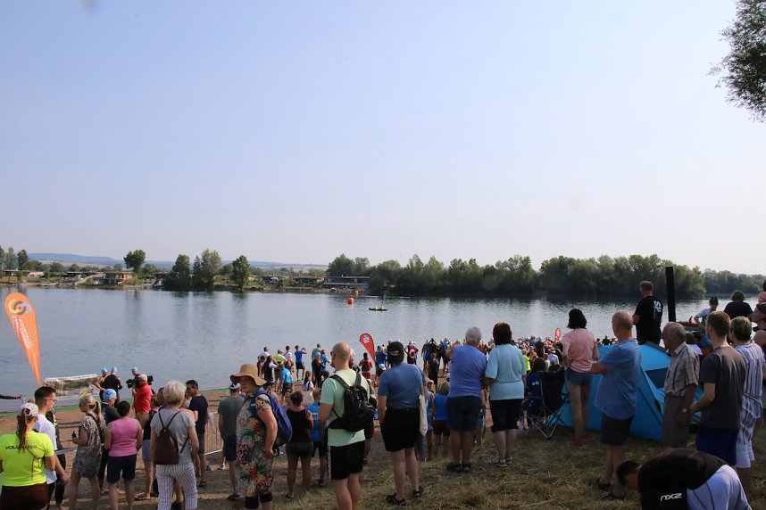 Die ersten Wettk&auml;mpfe beim Scheunenhof-Triathlon