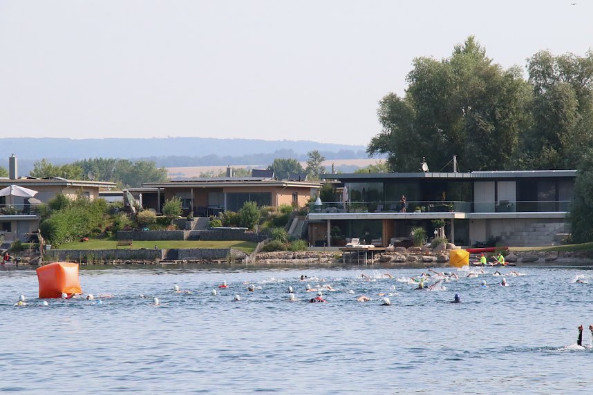 Die ersten Wettk&auml;mpfe beim Scheunenhof-Triathlon