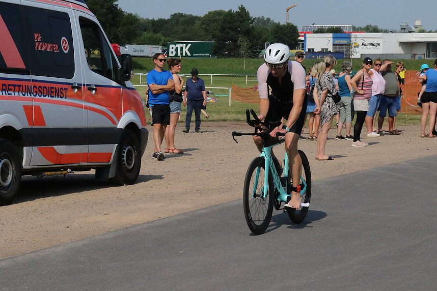 Die ersten Wettk&auml;mpfe beim Scheunenhof-Triathlon