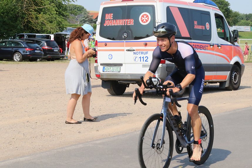 Die ersten Wettk&auml;mpfe beim Scheunenhof-Triathlon
