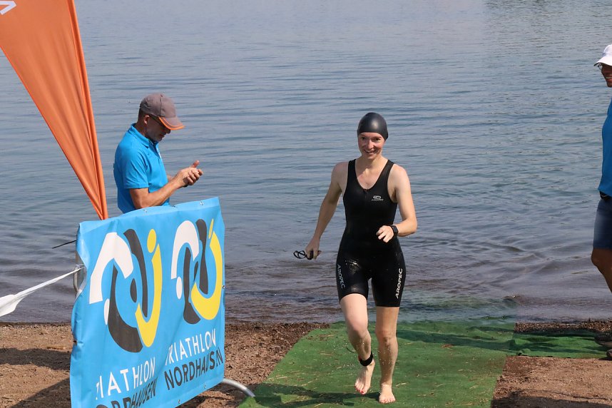 Die ersten Wettk&auml;mpfe beim Scheunenhof-Triathlon