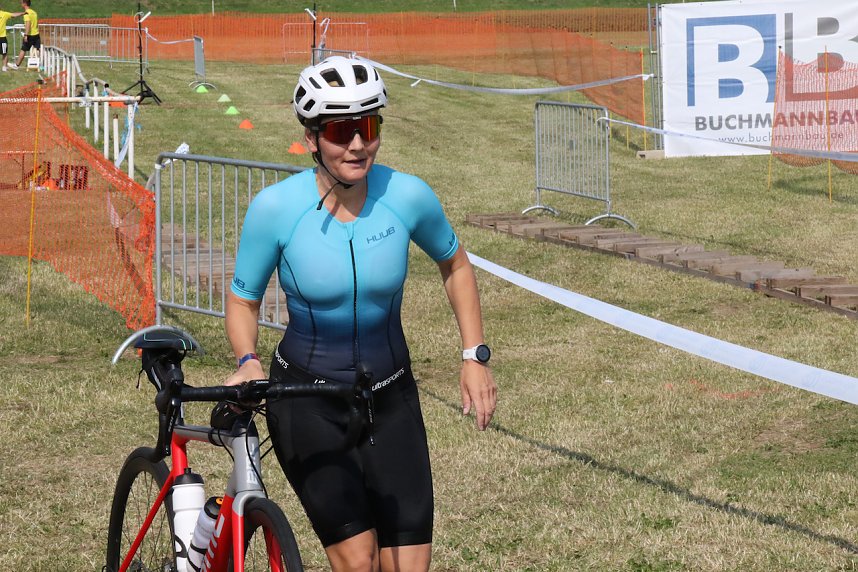 Die ersten Wettk&auml;mpfe beim Scheunenhof-Triathlon