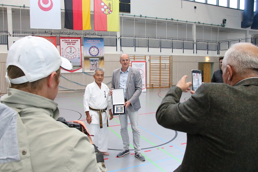 Internationales Karate-Training in der Wiedigsburg-Halle