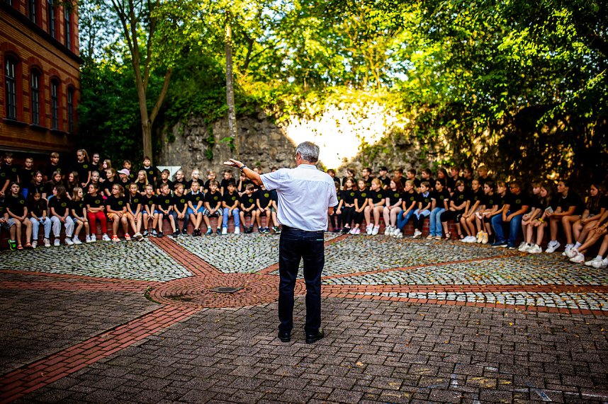 Begr&uuml;&szlig;ung der neuen 5. Klassen im Humboldt-Gymnasium