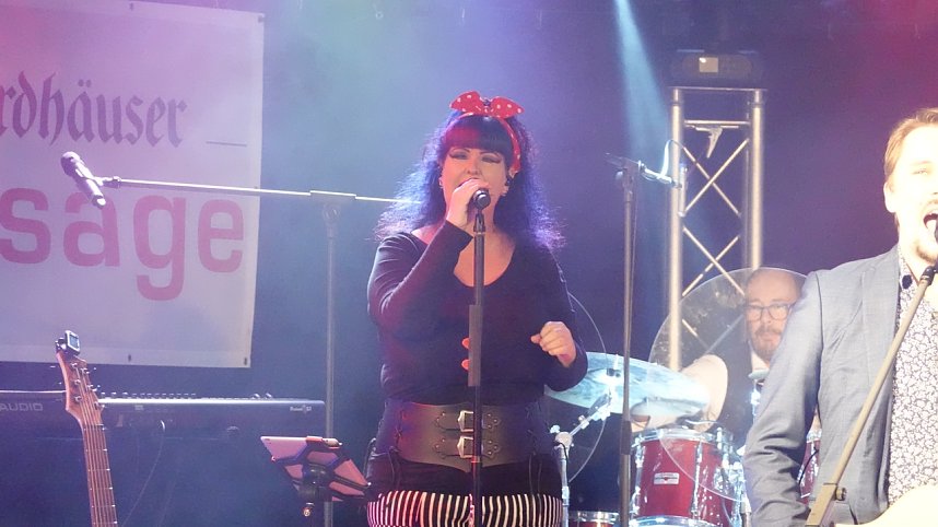 Rock f&uuml;r den Frieden auf dem Parkdeck der Echter Nordh&auml;user Marktpassage