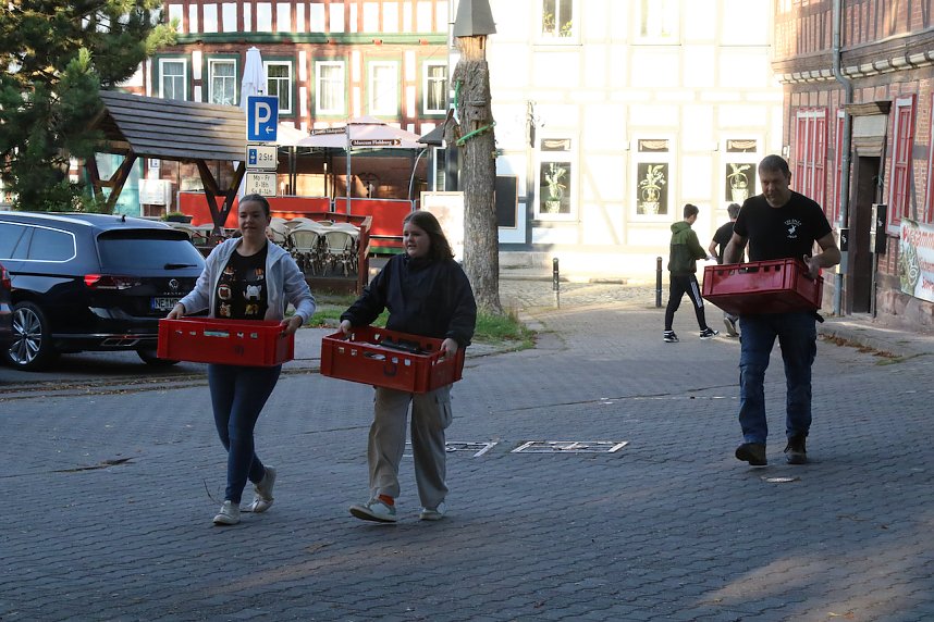 KILA B&uuml;cherrettungsflohmarkt auf dem Blasii-Kirchplatz