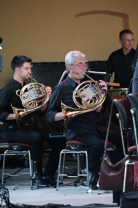 Peter Blei unterwegs auf dem Theaterfest