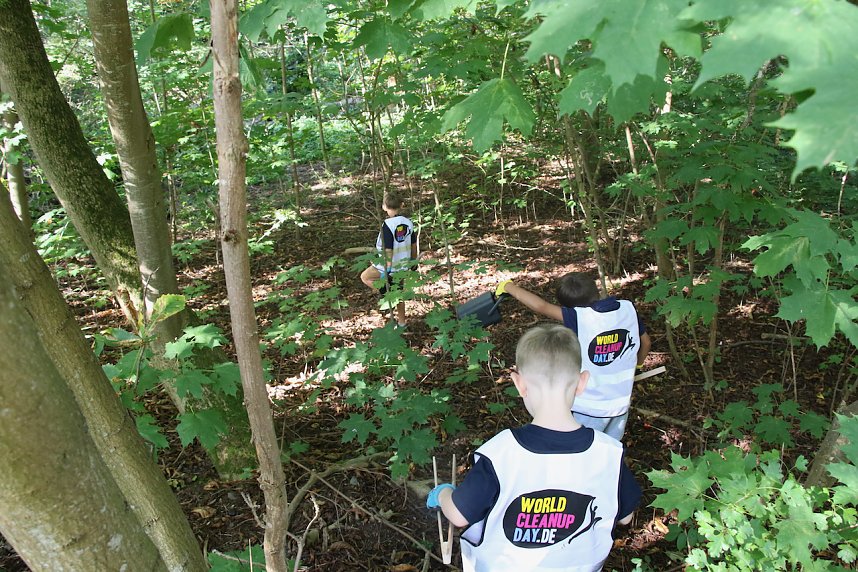 Startschuss f&uuml;r den World Cleanup Day 2023 im Stadtpark