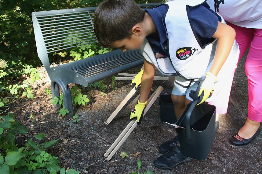 Startschuss f&uuml;r den World Cleanup Day 2023 im Stadtpark