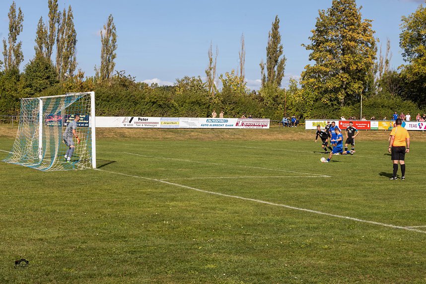 Lokalderby am Fu&szlig;e der Bleicher&ouml;der Berge