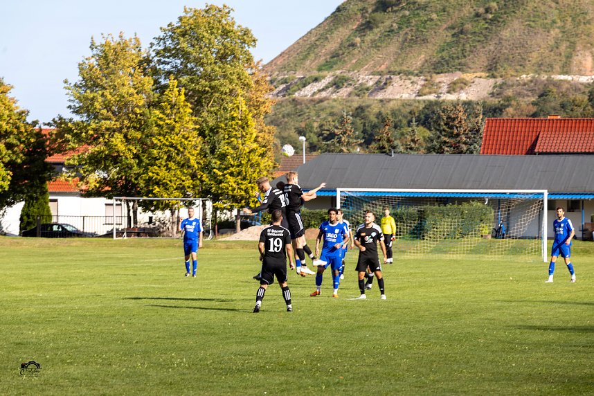 Lokalderby am Fu&szlig;e der Bleicher&ouml;der Berge