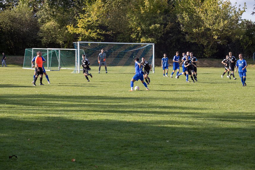 Lokalderby am Fu&szlig;e der Bleicher&ouml;der Berge