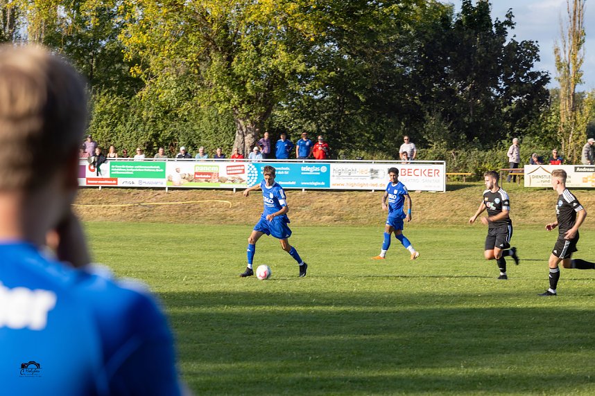 Lokalderby am Fu&szlig;e der Bleicher&ouml;der Berge