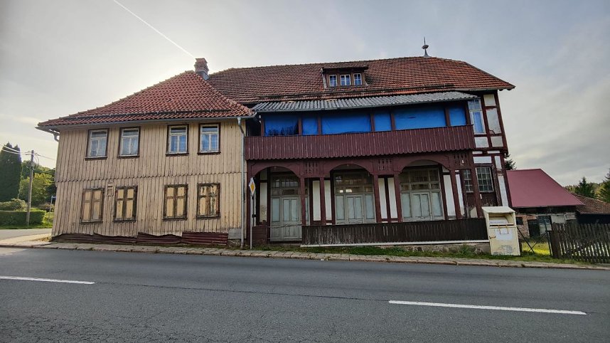 In Rothes&uuml;tte und am Stausee Kelbra