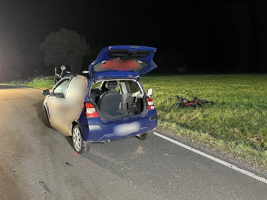 Schwer verletztes Kind bei Unfall auf Landstra&szlig;e