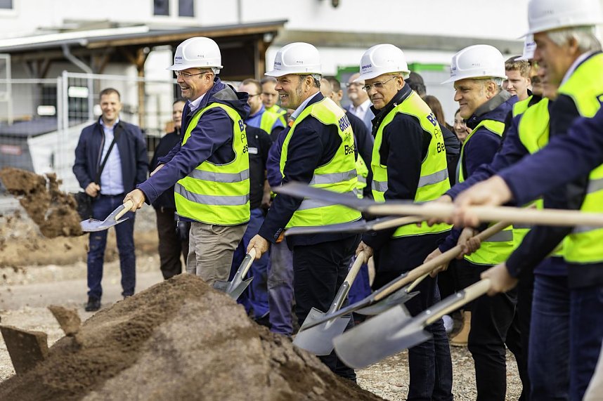 Spatenstich f&uuml;r die Werkserweiterung
