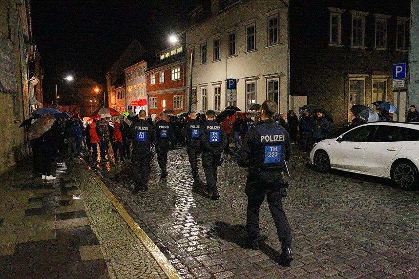 Bleicher&ouml;der wollten Antworten zum Fl&uuml;chtlingsthema