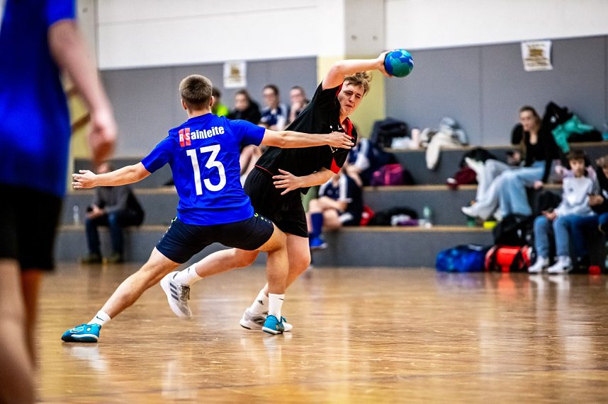 Handballfest in der Ballspielhalle