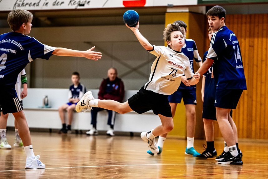Handballfest in der Ballspielhalle