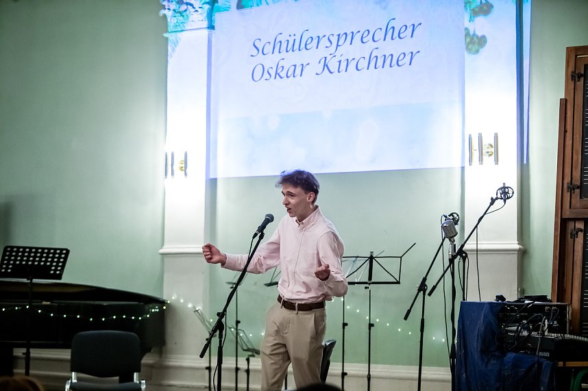 Begeisterndes Weihnachtskonzert im Humboldt-Gymnasium