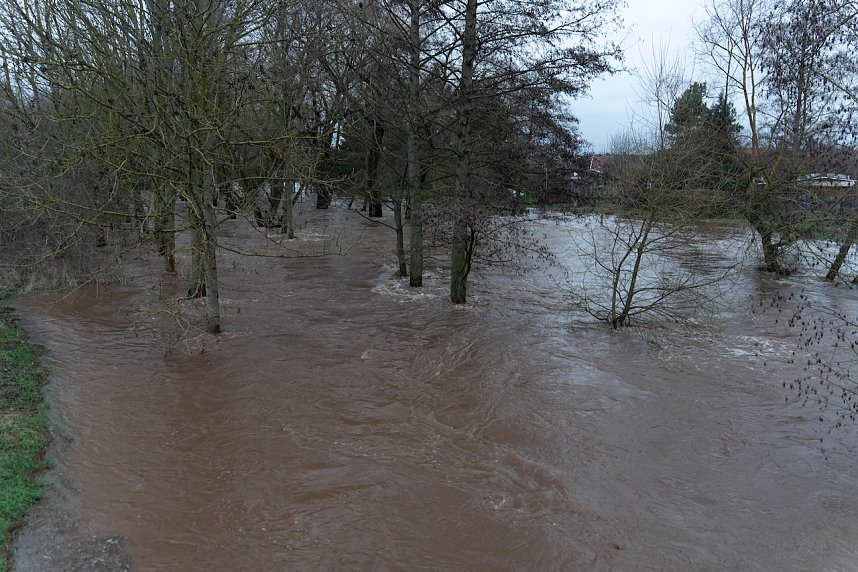 Hochwasserabwehr in Sundhausen
