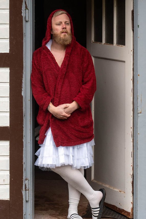 Traditionelles Anbaden im Neust&auml;dter Freibad bei f&uuml;nf Grad Wassertemperatur 