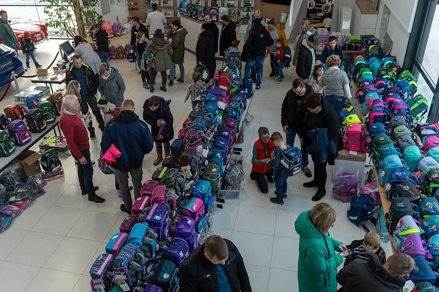 Schulranzentag im Autohaus Peter