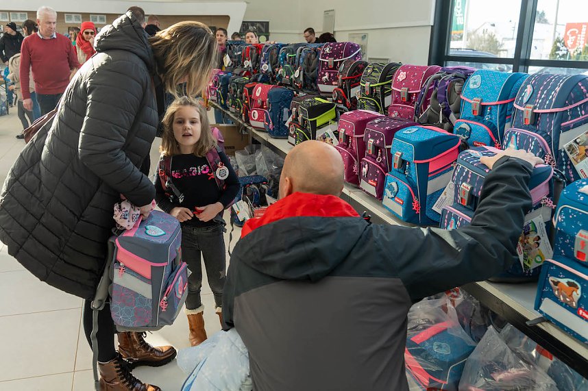 Schulranzentag im Autohaus Peter