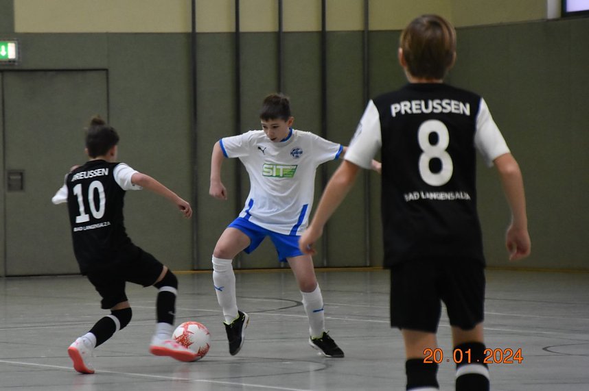 Wackers D2 beim Hallencup