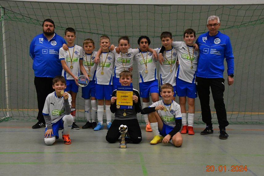 Wackers D2 beim Hallencup