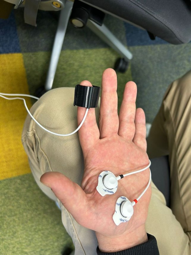  Bild(unterschrift): Studierende der Hochschule Nordhausen erforschen Konsumentenreaktionen auf Schokolade in Rum&auml;nien 