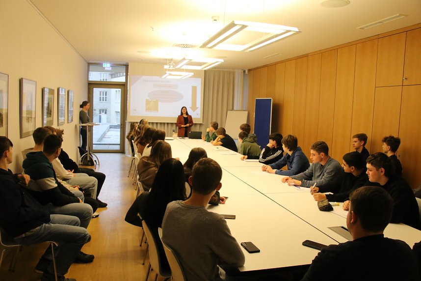 Seminarfachb&ouml;rse im B&uuml;rgerhaus