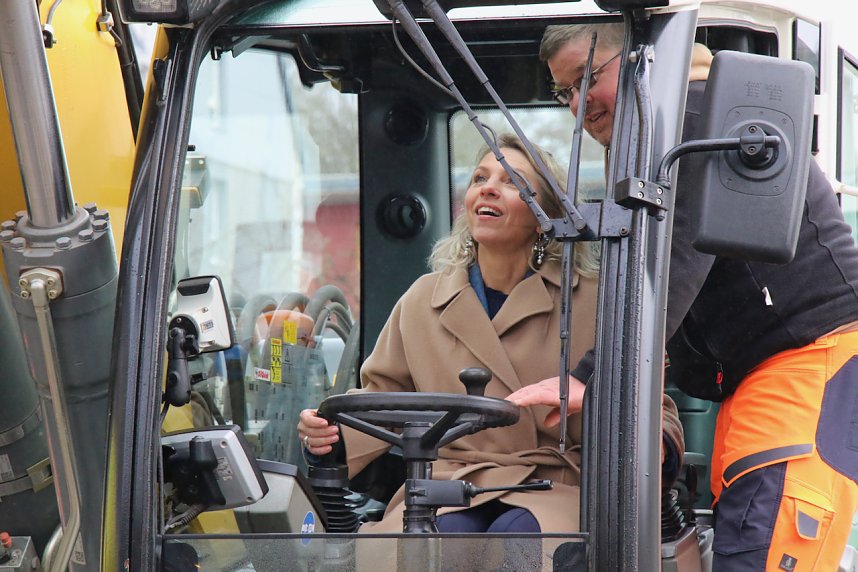 Baubeginn zwischen Rautenstra&szlig;e und Bahnhofstra&szlig;e