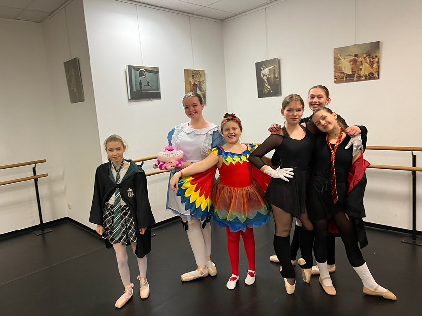 Faschingswoche im Tanzstudio Radeva