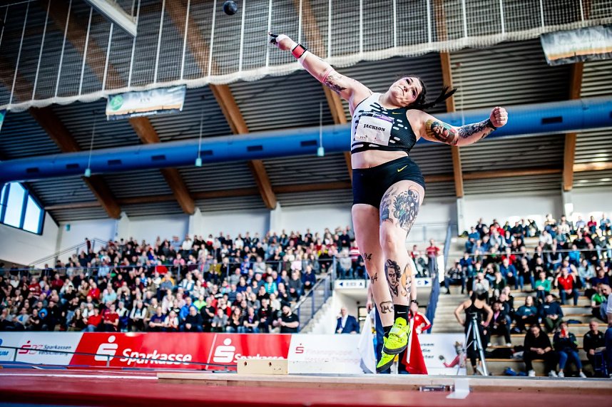Kugelsto&szlig;indoor in Nordhausen im Januar