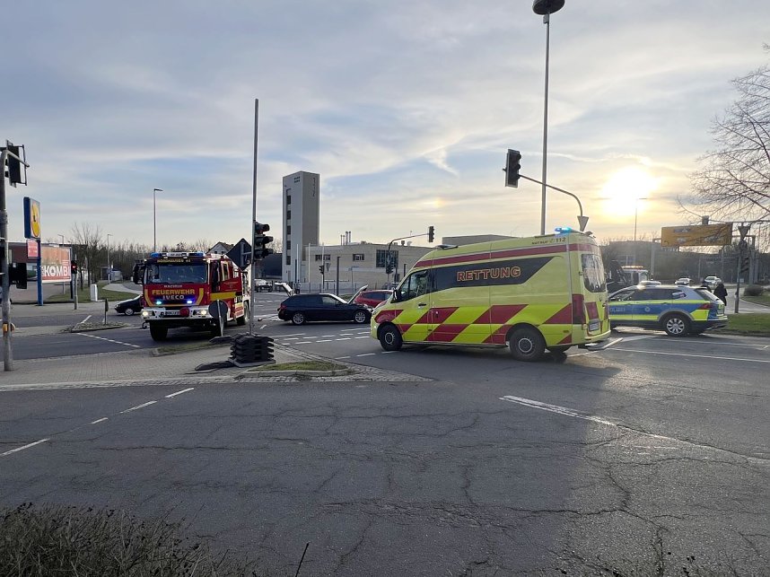 Unfall vor dem Taschenberg