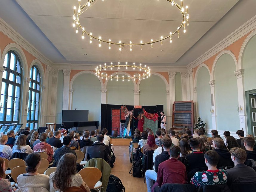 Das "White Horse Theatre" war wieder am Humboldt-Gymnasium zu Gast