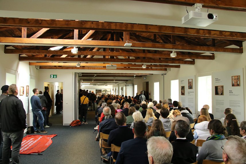 Gedenkveranstaltung zum 79. Tag der Befreiung des KZ Mittelbau-Dora