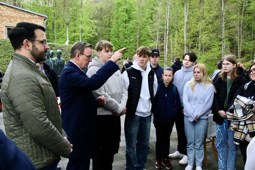 Gedenkveranstaltung zum 79. Tag der Befreiung des KZ Mittelbau-Dora